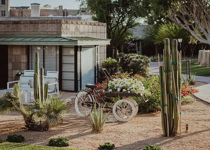 Arizona Biltmore, Lxr s & sSpa Hotel